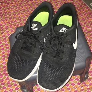 Nike Free Runs